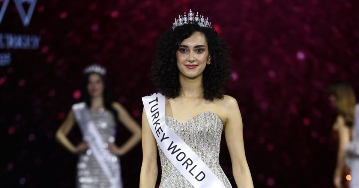 Miss Turkey 2025 Güzellik Yarışması'nın Birincisi Sıla Saraydemir Oldu