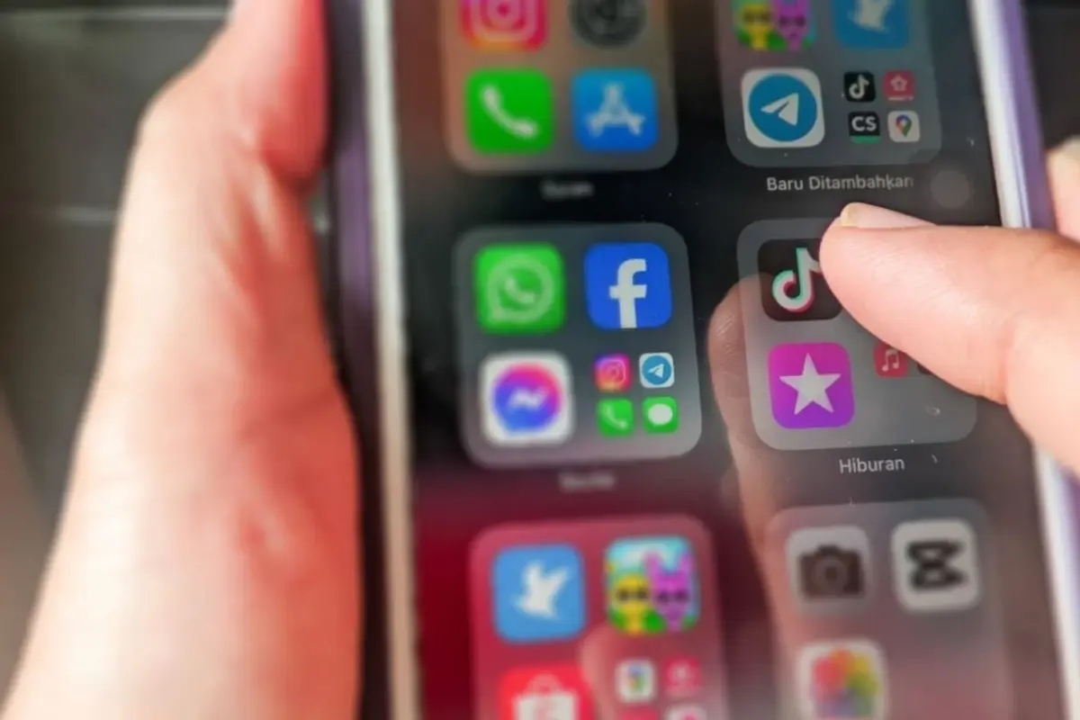 UK Issues 48-Hour Deadline to Tech Giants Over Non-Consensual Intimate Images