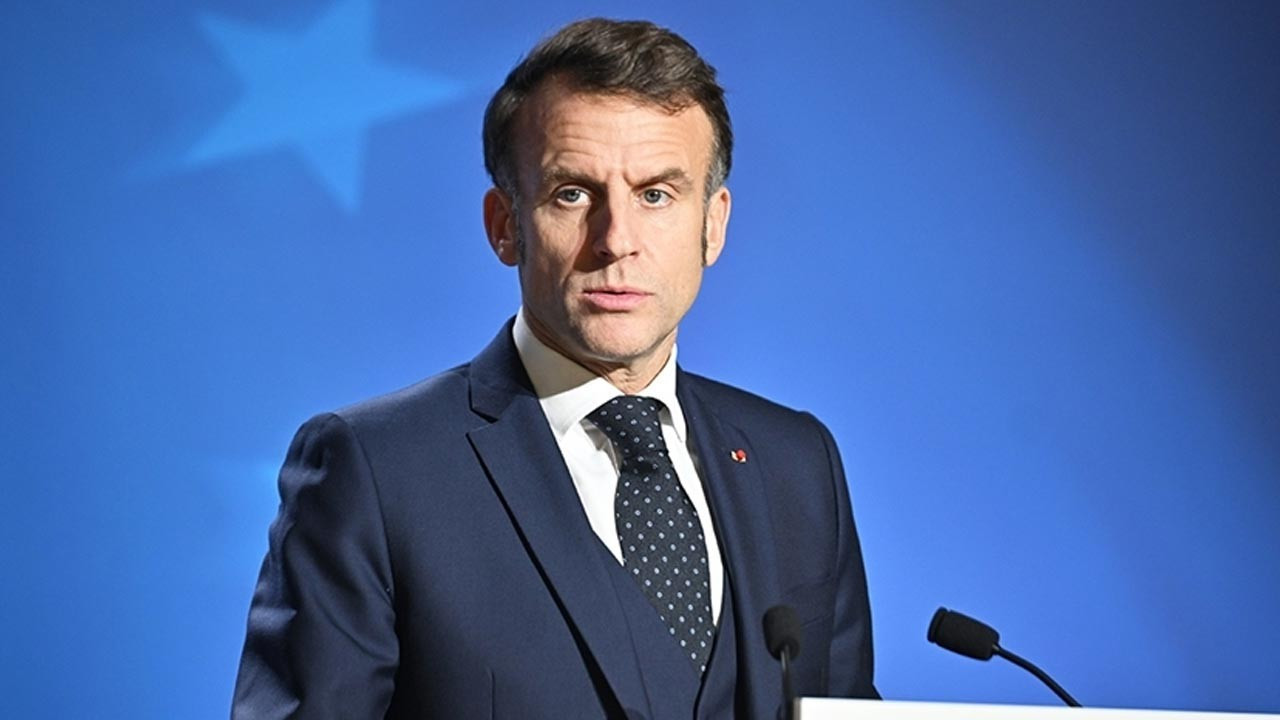 Macron to Prioritize Children's Digital Safety During G7 Presidency