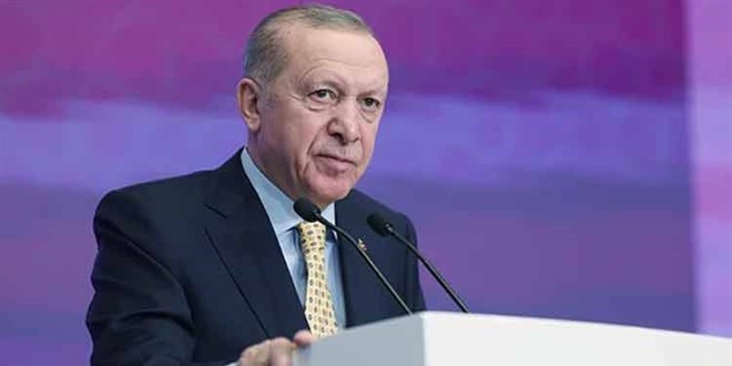 President Erdoğan Warns Governors Against 'Power Poisoning' and Social Media Misuse