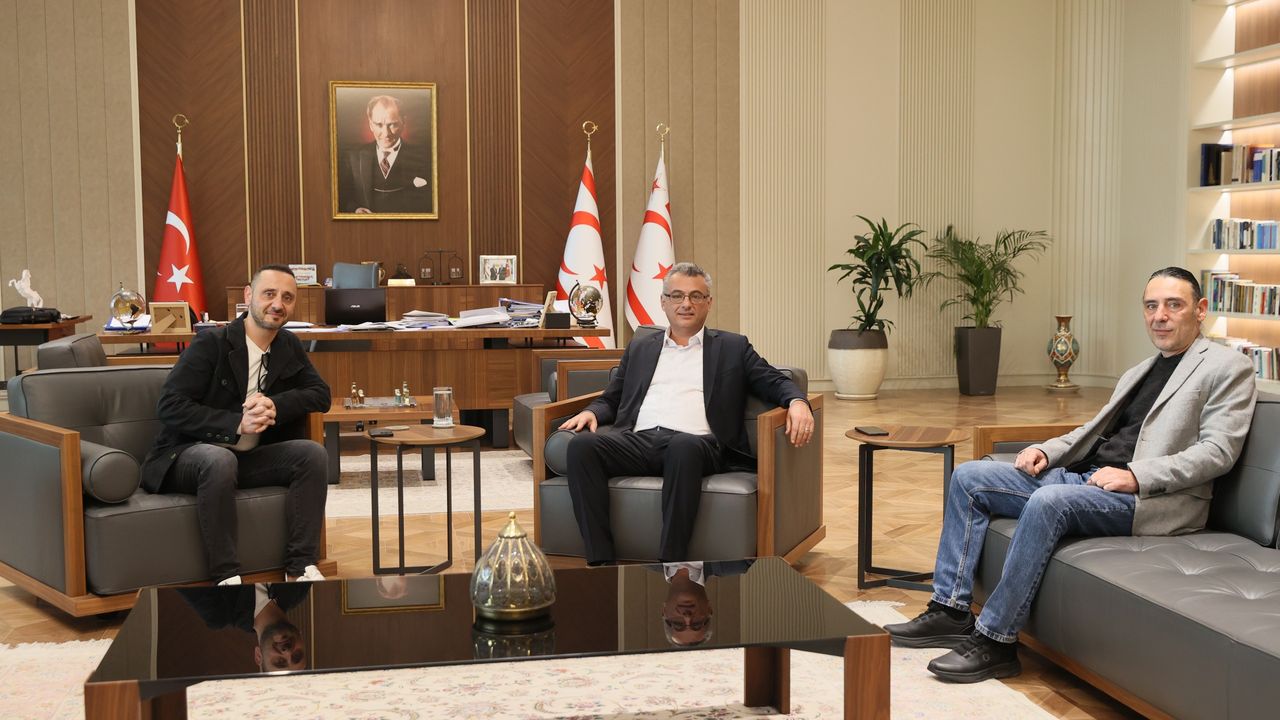 Tufan Erhürman, Dijital İçerik Üreticileri Alp ve Altuğ Galip ile Bir Araya Geldi