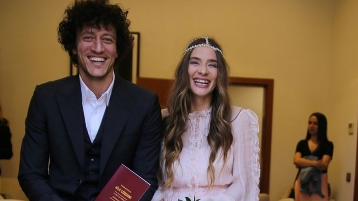 Müge Boz ve Caner Erdeniz Türkiye