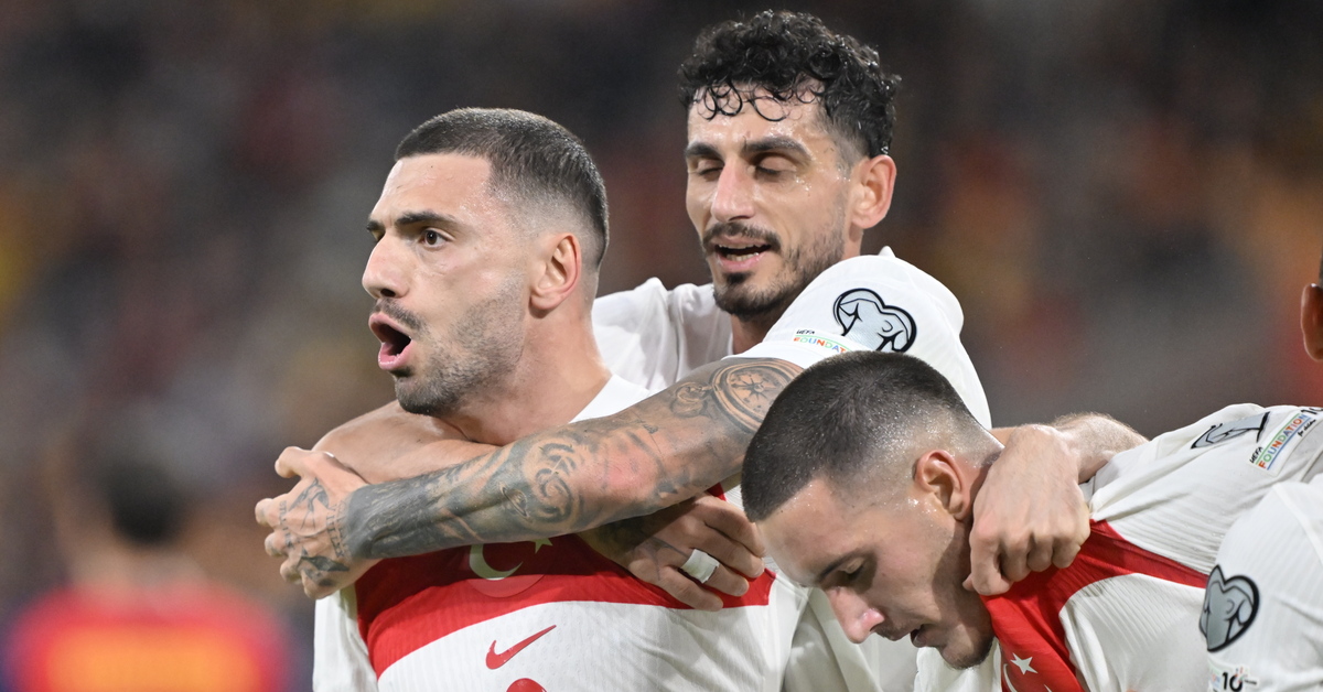 Spor yazarları A Milli Takım'ın İspanya maçını değerlendirdi! - Futbol Haberleri