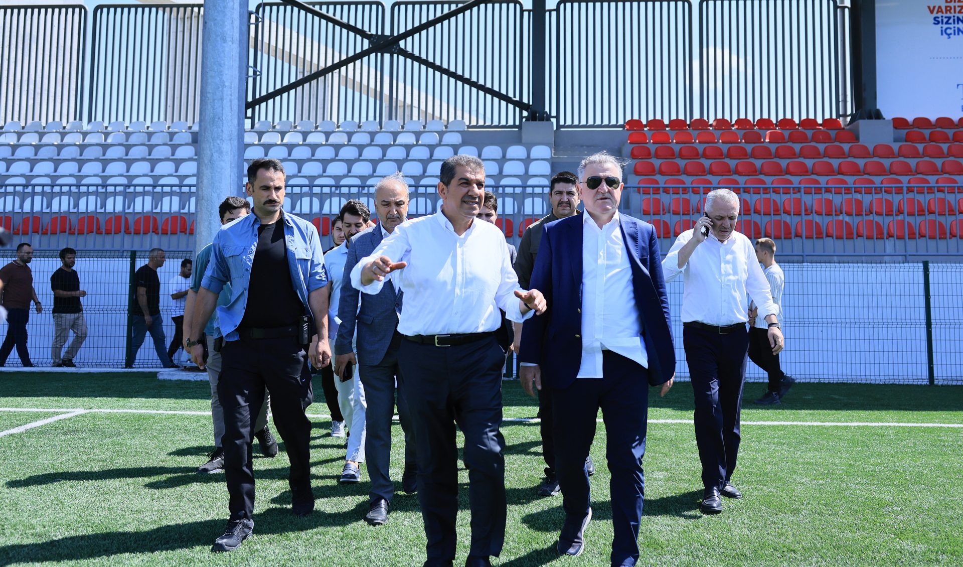 TÜRKİYE’NİN İLK FUTBOL GELİŞİM MERKEZİ HİZMETE BAŞLADI - Esenler Belediyesi