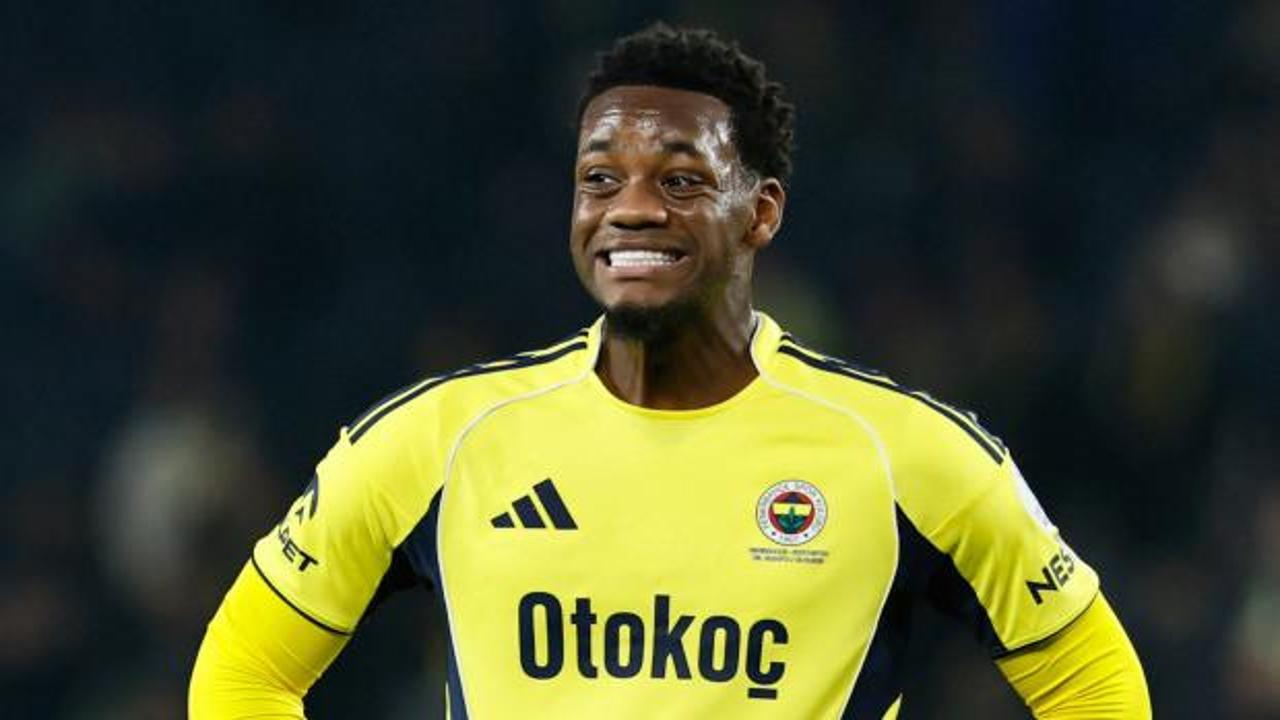 Jhon Duran'dan Fenerbahçelileri çıldırtan hareket! Sosyal medya yıkılıyor