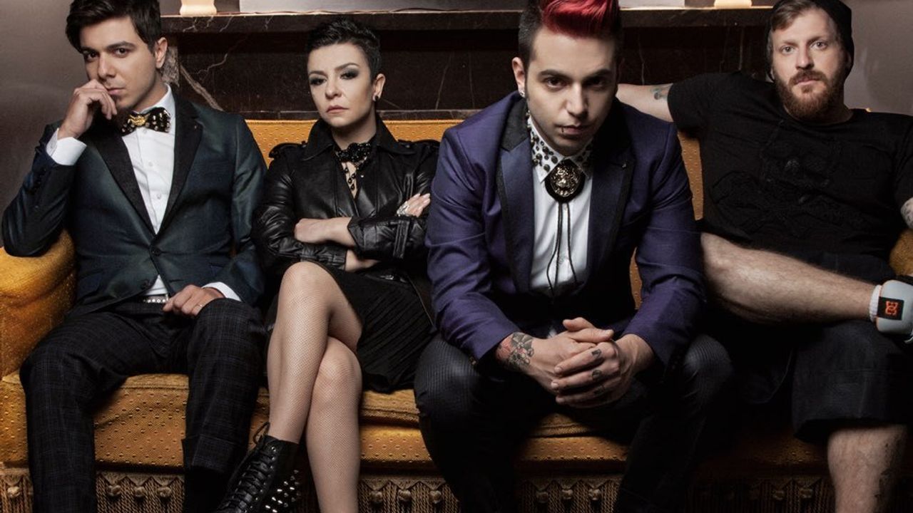 Is the Band Model Reuniting? Social Media Activity Fuels Speculation