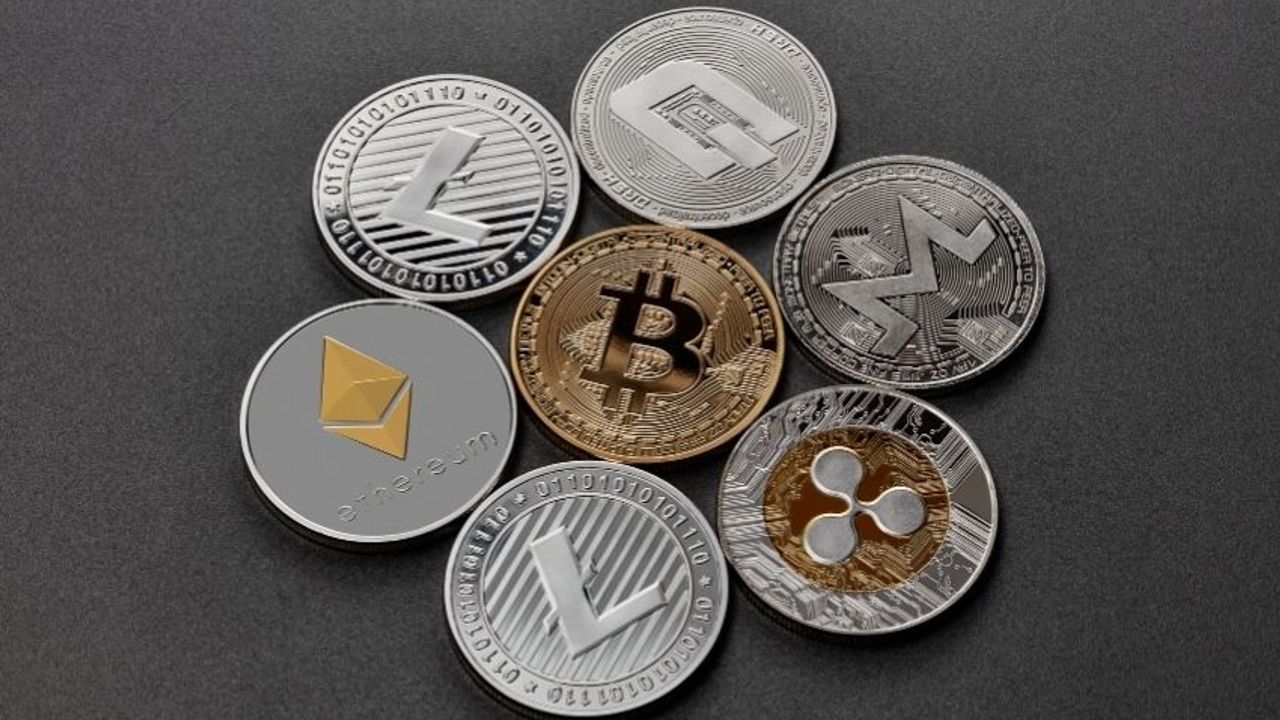 US Tariff Decisions Shake Crypto Market: Bitcoin Plunges as Missouri Proposes Strategic Reserve