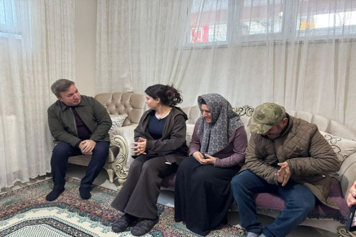 Erzincan Governor Hamza Aydoğdu Announces New Home for Çilem, Caretaker of Two Disabled Siblings