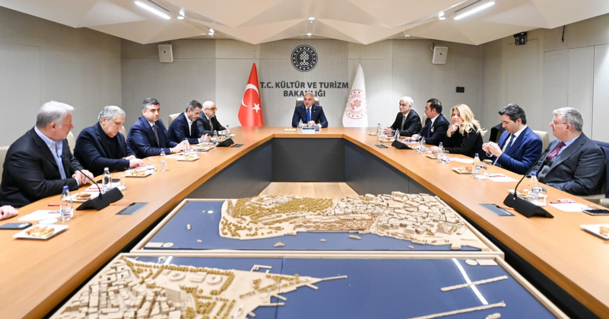 Minister Ersoy Announces New $100,000 Support Model for Turkish TV Series