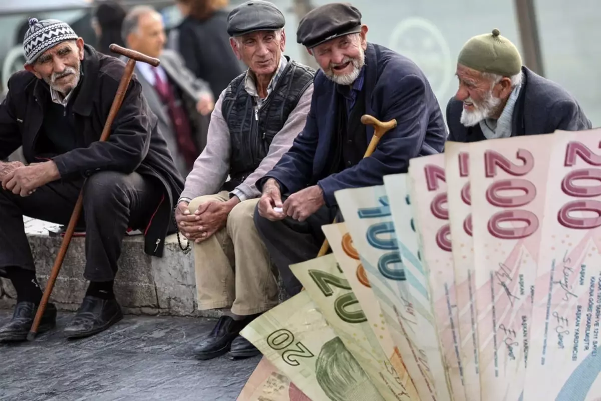 Retiree Protest in Kartal: Demand for 45,000 Lira Minimum Pension