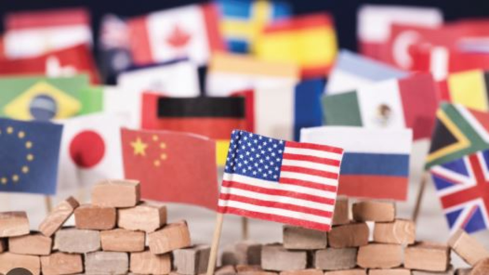 ING Warns of Global Trade War: Risks Higher Than Last Year