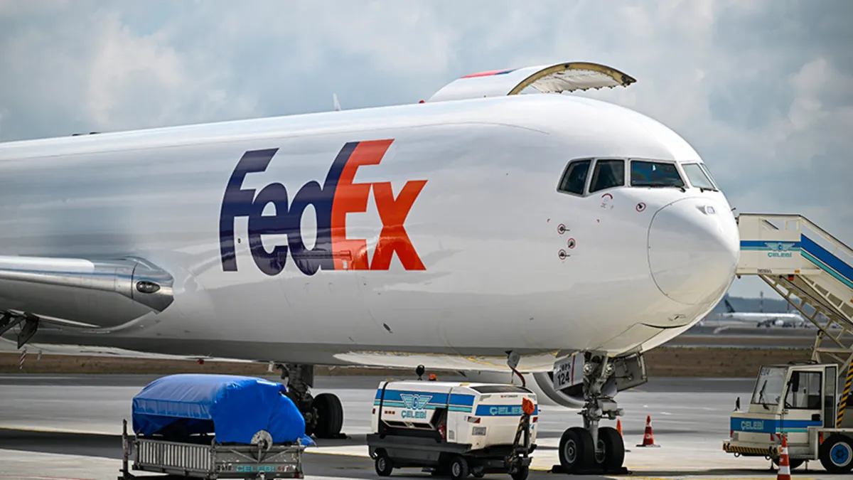 FedEx Sues US Government for Refund of Unlawful Customs Duties