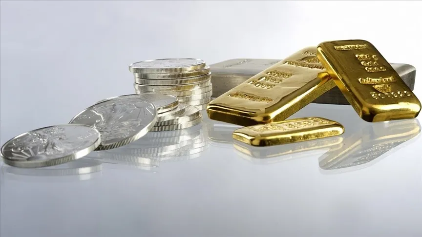 Gold and Silver Face Profit-Taking Pressure Following Trump's Tariff Decision