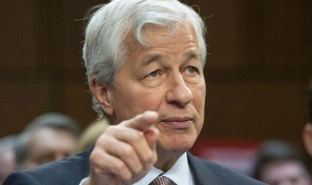 Jamie Dimon Clarifies Tenure at JPMorgan and Issues 2008-Style Warning on Economic Risks