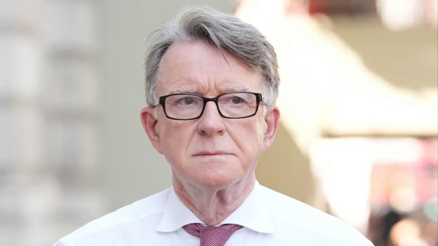 İngiltere’de Epstein depremi: Eski ABD Büyükelçisi ve Ekonomi Bakanı Peter Mandelson gözaltına alındı - Medyascope