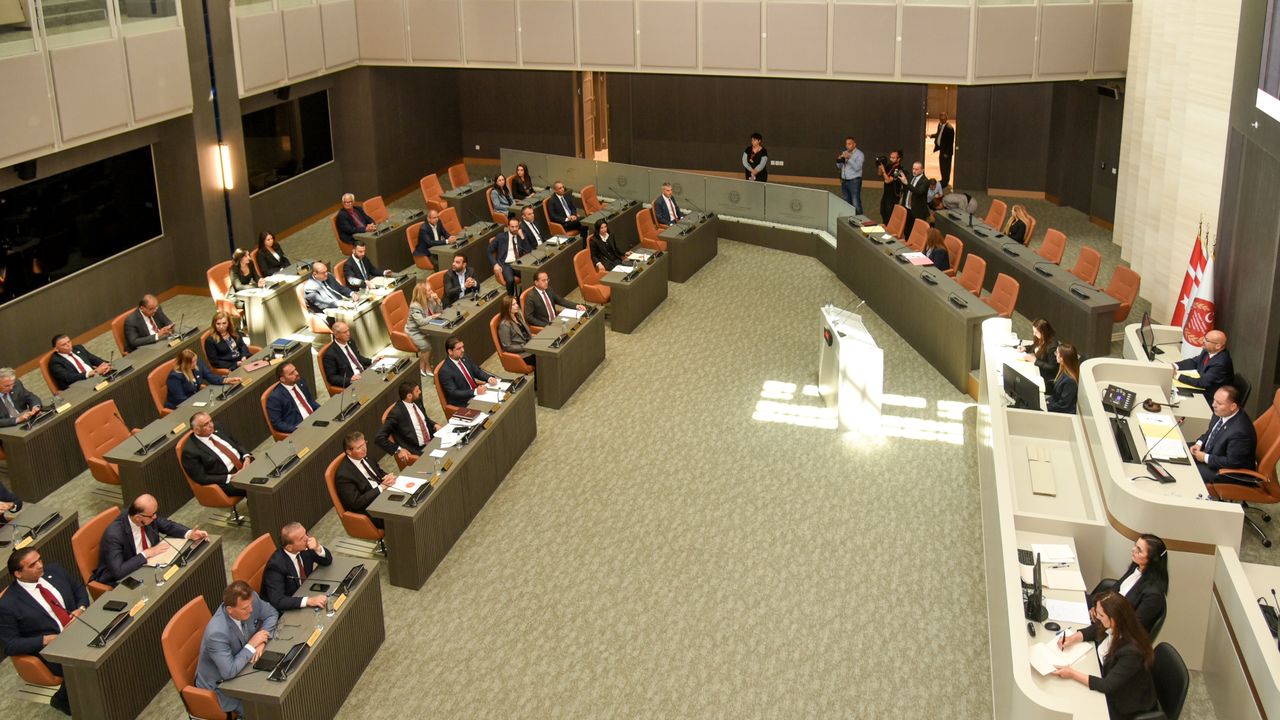 Genel Kurul'da ekonomi, sağlık, spor ve Kıbrıs konusu konuşuldu