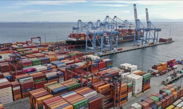 Almanya'da şirketlerin şubatta ihracat beklentileri olumluya döndü