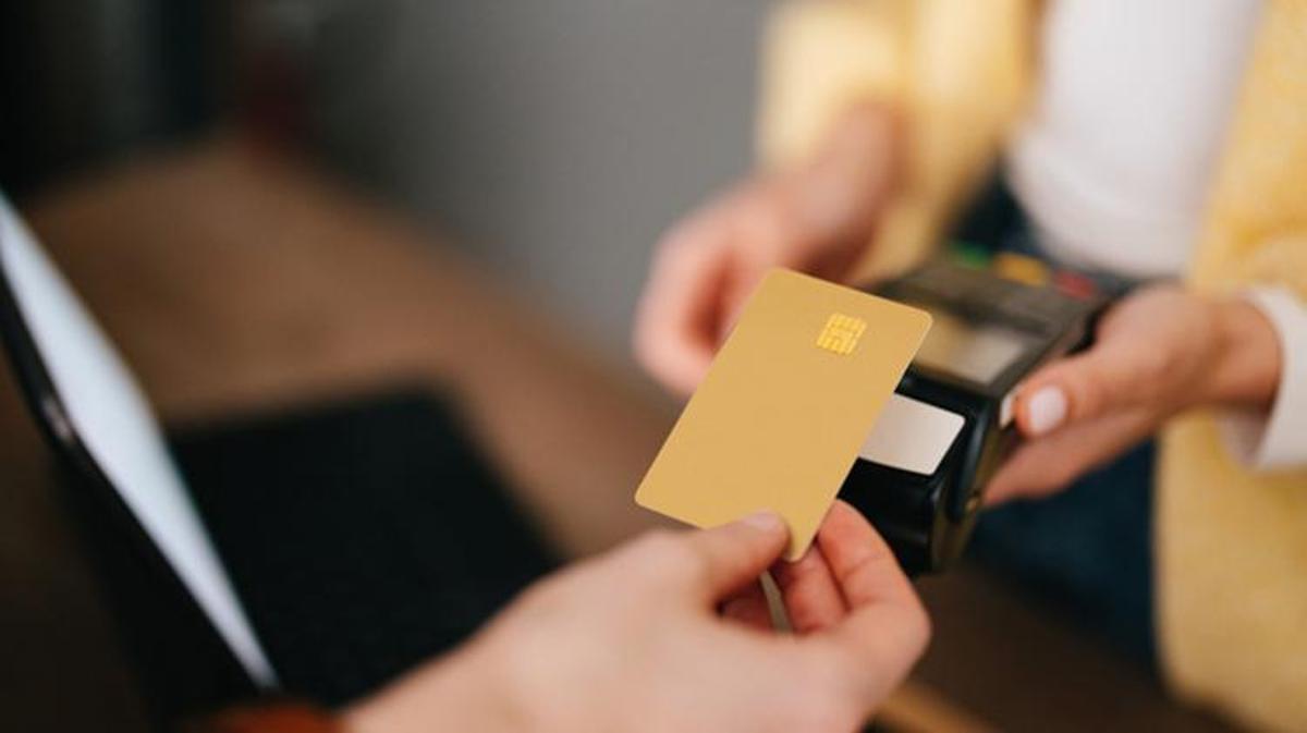 Credit Card Limits to Be Determined by Real Income and Debt Load from January 1, 2027