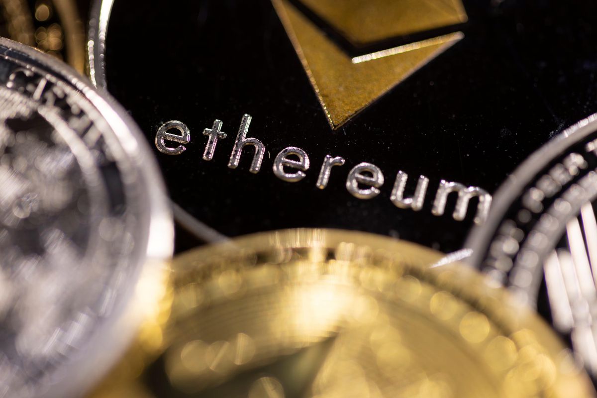 Ethereum Stuck at Critical $2,500 Threshold