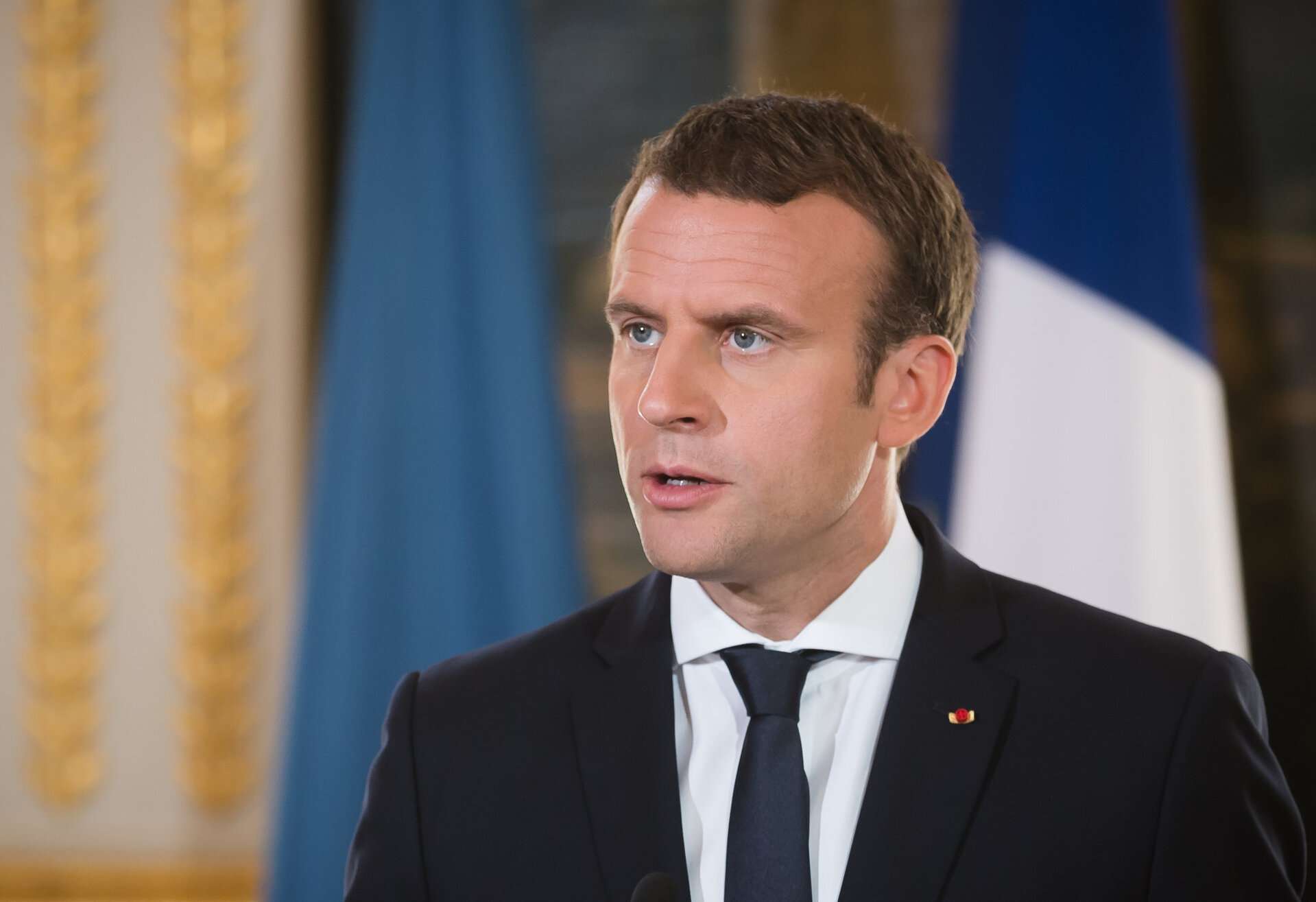 Macron Proposes Adding Social Media Ban for Youth to G7 Agenda