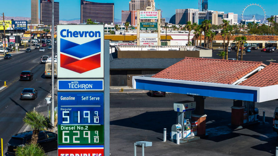 Analyst Warning of Diesel Crisis: Middle East and Russian Refineries Tighten Supply
