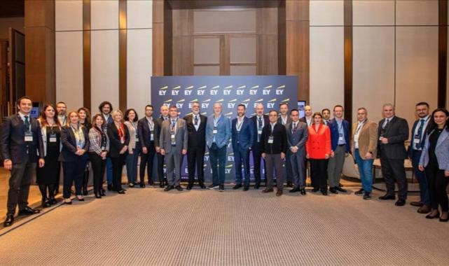 EY Turkey Discusses Electric Vehicles and AI with Automotive Sector Representatives