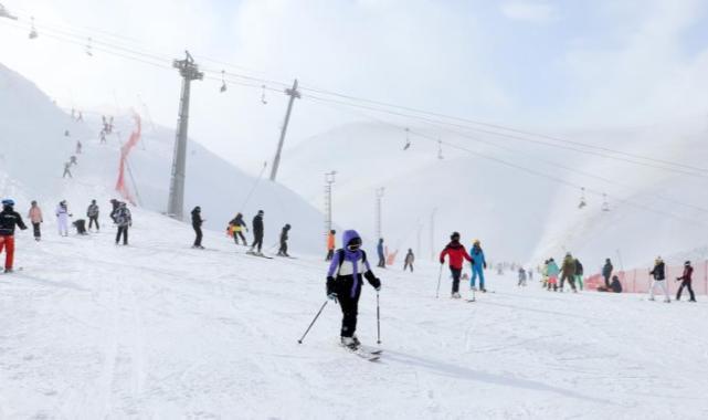 Palandöken Ski Resort Records 245 cm Snow Depth