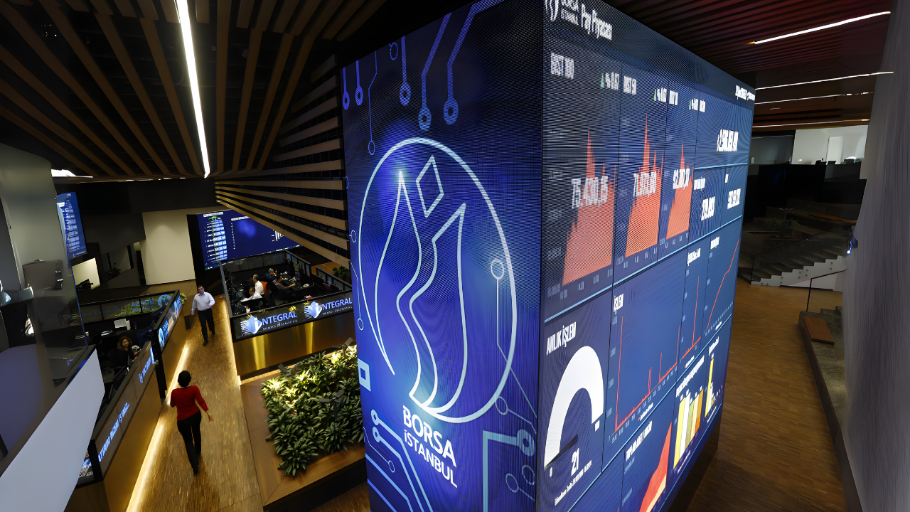 BIST 100 Açılışta %0,22 Düşüşle 13.780,07'ye Geriledi