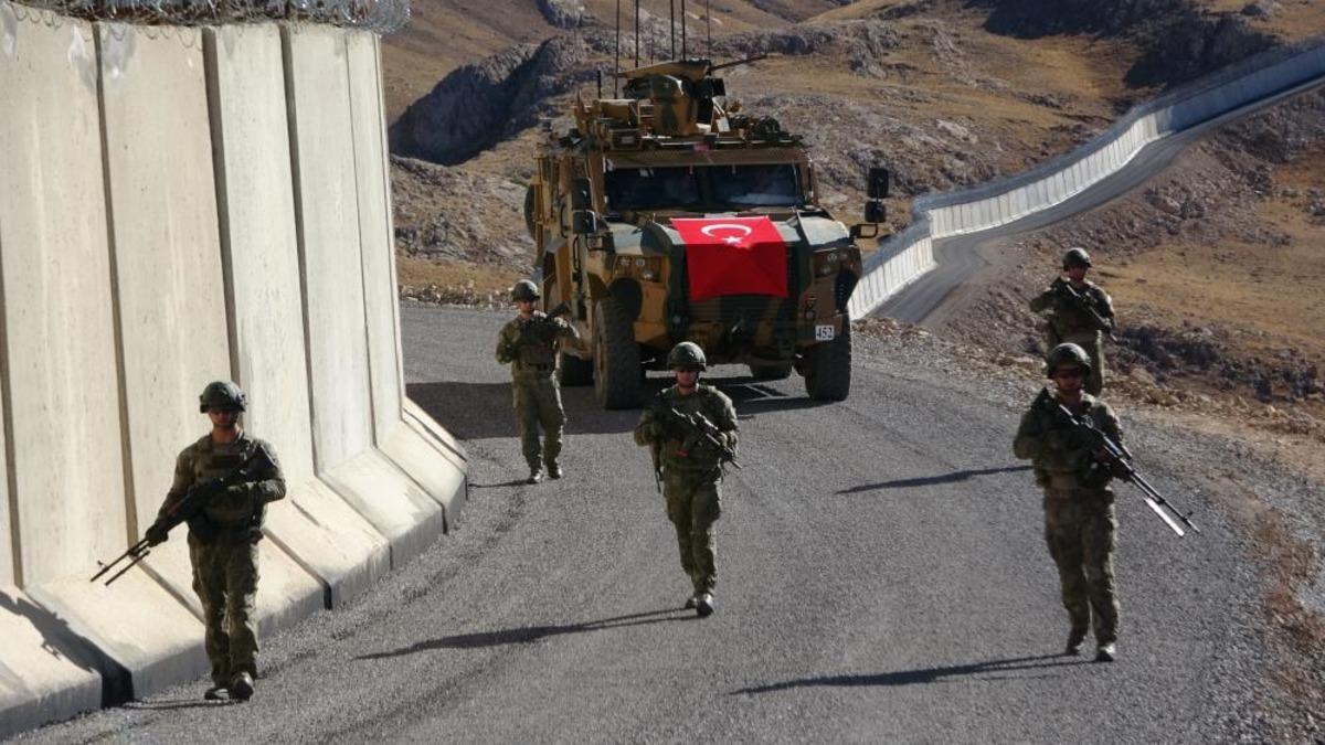 Türkiye-İran Sınırında Güvenlik Önlemleri En Üst Seviyeye Çıkarıldı