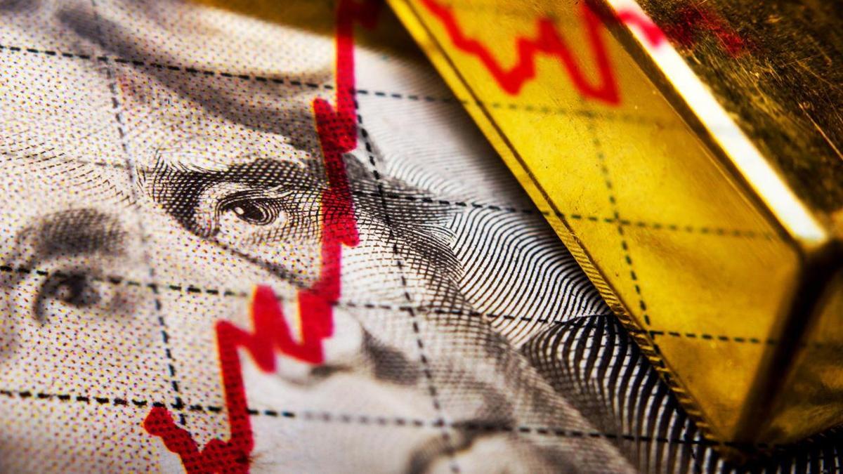 Altın Fiyatlarında 'Dip' Seviyesi: Ekonomist Muhammet Bayram'dan 12 Aylık Yatırım Stratejisi