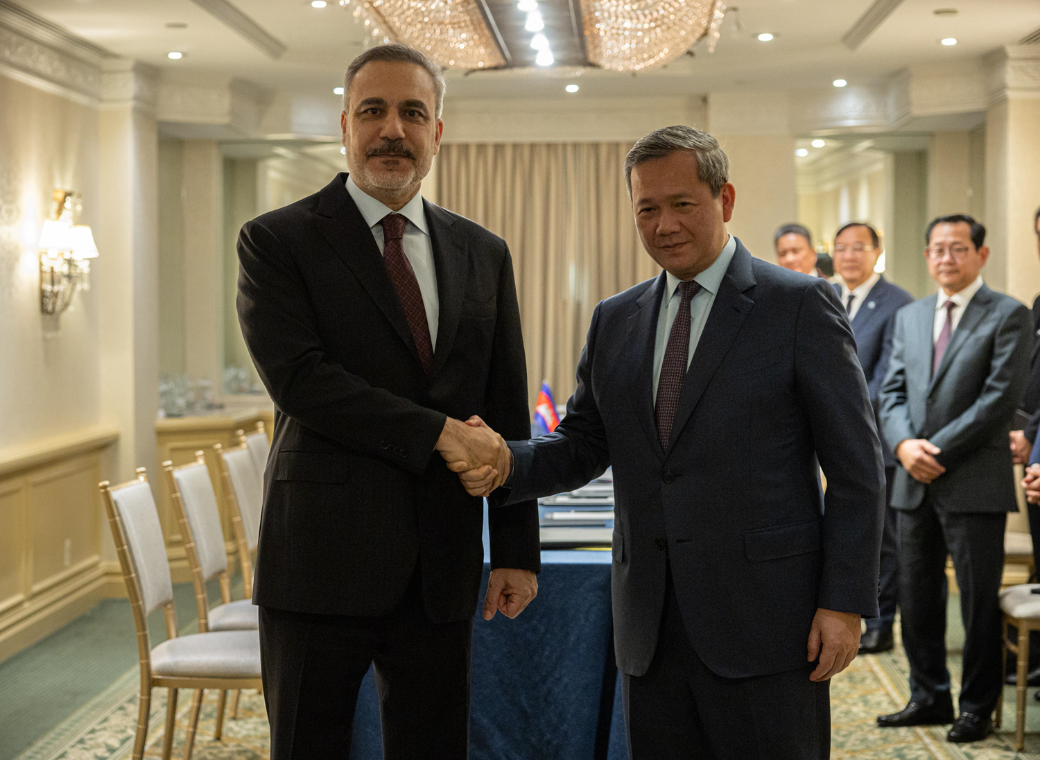 Dışişleri Bakanı Hakan Fidan Kamboçya Başbakanı Hun Manet ile Görüştü: Gündem Gazze ve İkili İlişkiler