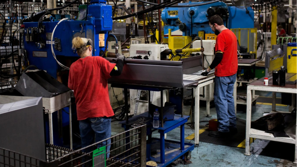 ABD'de imalat PMI yedi ayın en düşük seviyesinde