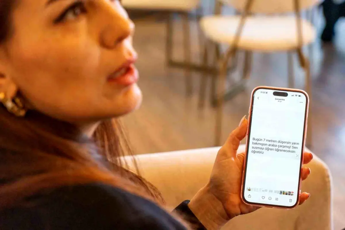 AK Party's Gamze Oğuz Reacts Strongly to Cyberbullying: "Human Values Must Precede Politics"